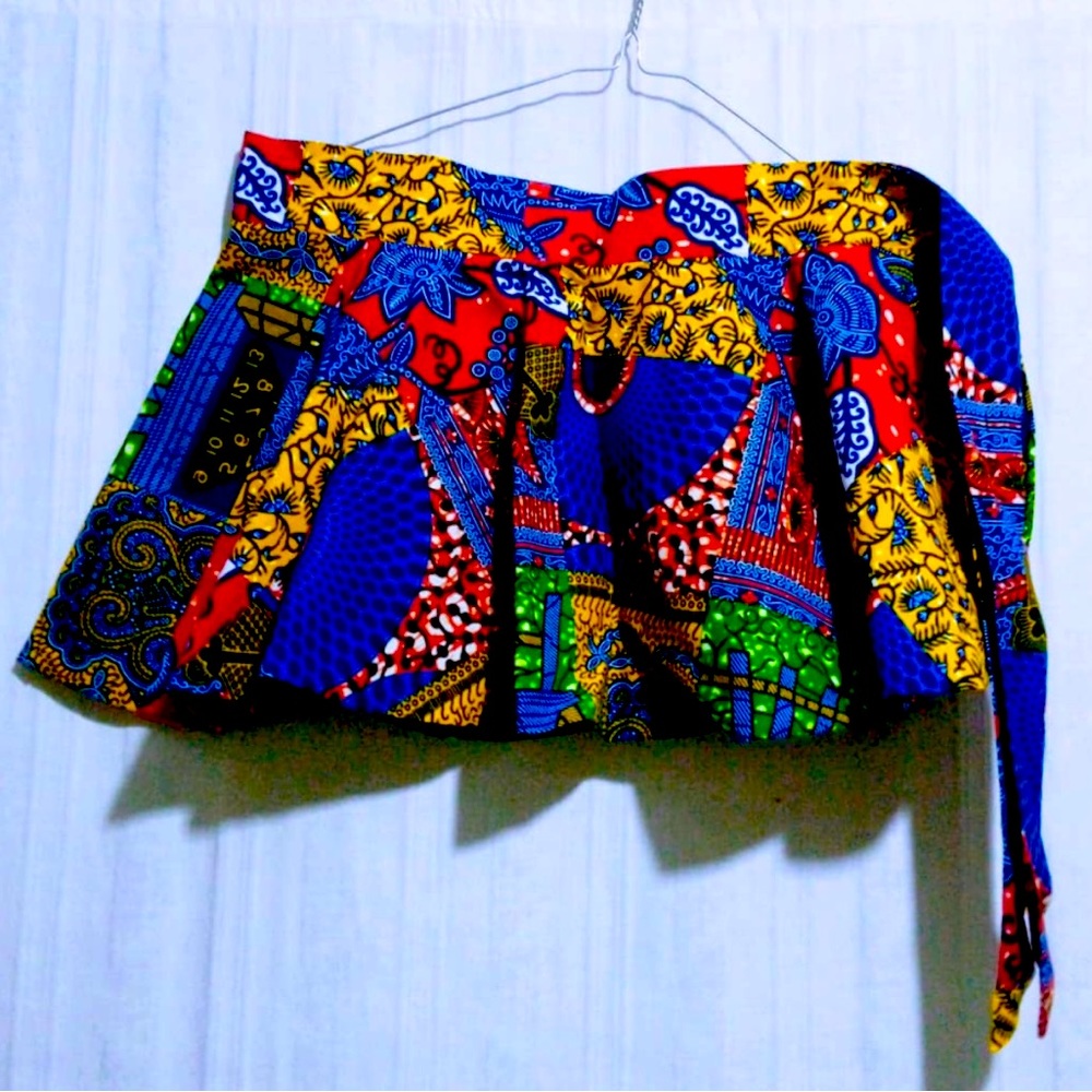 Made in Ghana. 100% Ankara print belt.